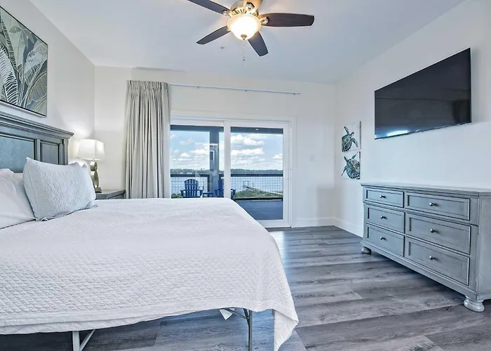 Sunset Oasis 5 Bedroom Lockout Holiday home Gulf Shores