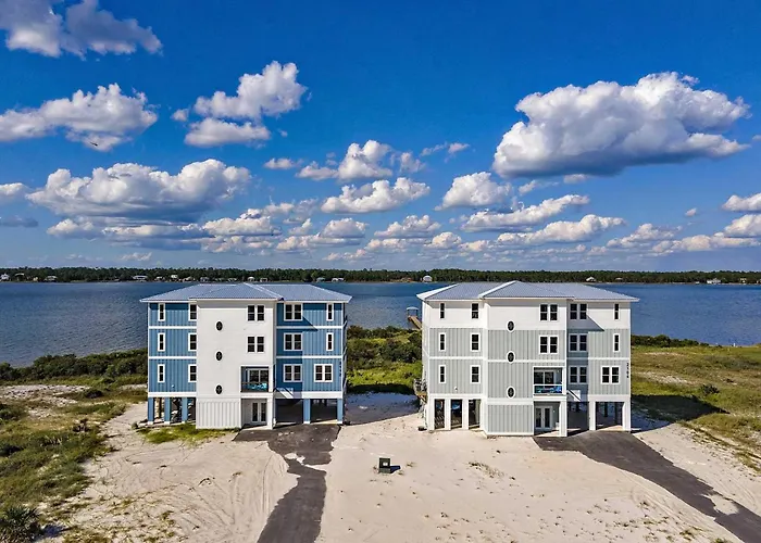Sunset Oasis 5 Bedroom Lockout *