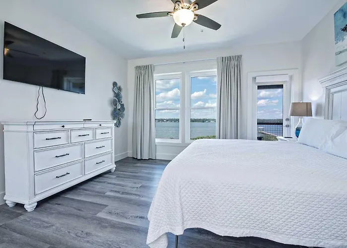 Sunset Oasis 5 Bedroom Lockout Holiday home *